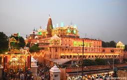 BreathtakingIndia Exclusive: Mathura Tours | Uttar Pradesh Tours - Same Day Delhi-Agra Sightseeing AC Bus