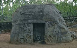 BreathtakingIndia Exclusive: Kovalam Things to Do | Kerala Things to Do - Vizhinjam Rock Cut Cave