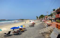 BreathtakingIndia Exclusive: Kovalam Tours | Kerala Tours - Kovalam Beach Tour