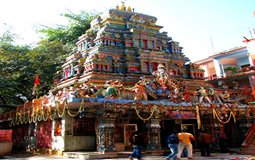 BreathtakingIndia Exclusive: Rishikesh Things to Do | Uttarakhand Things to Do - Neelkanth Mahadev Temple
