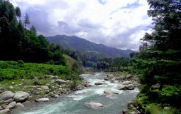 BreathtakingIndia Exclusive: Joginder Nagar Things to Do | Himachal Pradesh Things to Do - Nargu Wildlife Sanctuary 