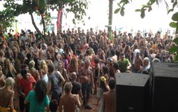 BreathtakingIndia Exclusive: Anjuna Things to Do | Goa Things to Do - The Acid House Party