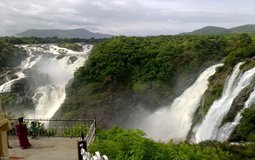 BreathtakingIndia Exclusive: Mysore Things to Do | Karnataka Things to Do - Shivanasamudra Falls