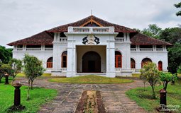 BreathtakingIndia Exclusive: Thrissur Things to Do | Kerala Things to Do - Shakthan Thampuran Palace