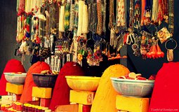 BreathtakingIndia Exclusive: Omkareshwar Things to Do | Madhya Pradesh Things to Do - Shopping