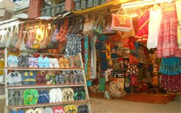 BreathtakingIndia Exclusive: Kovalam Things to Do | Kerala Things to Do - Shopping