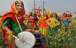 BreathtakingIndia Exclusive: Amritsar Things to Do | Punjab Things to Do - Fairs & Festivals