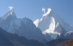 BreathtakingIndia Exclusive: Leh-Ladakh Things to Do | Jammu & Kashmir Things to Do - Nun Kun Mountain