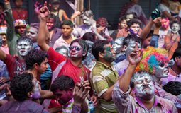 BreathtakingIndia Exclusive: Kalimpong Things to Do | West Bengal Things to Do - Holi