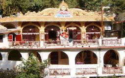 BreathtakingIndia Exclusive: Dehradun Things to Do | Uttarakhand Things to Do - Tapkeshwar Temple