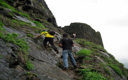 BreathtakingIndia Exclusive: Lonavala Things to Do | Maharashtra Things to Do - Trekking
