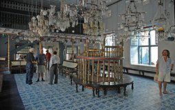 BreathtakingIndia Exclusive: Kochi Things to Do | Kerala Things to Do - Paradesi synagogue