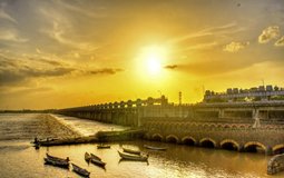 BreathtakingIndia Exclusive: Rajahmahendravaram Things to Do | Andhra Pradesh Things to Do - Dowlaiswaram Barrage